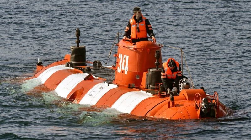 ЧЕЧНЯ. При пожаре на глубоководном аппарате в водах РФ погибли 14 моряков