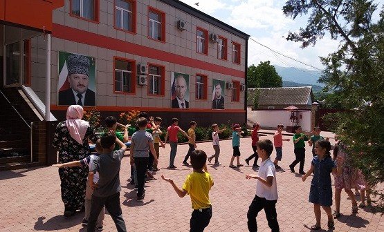 ЧЕЧНЯ. Спортивные игры и состязания под открытым небом в Шатойском социально-реабилитационном центре для несовершеннолетних
