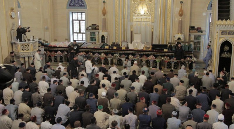 ЧЕЧНЯ. В Чечне отметили масштабными религиозными мероприятиями день рождения шейха Кунта-Хаджи Кишиева