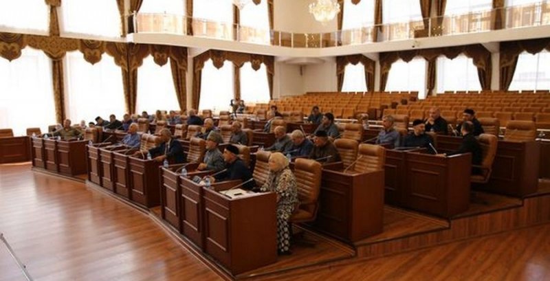 ЧЕЧНЯ. С начала текущего года депутаты-единороссы провели более 900 встреч с населением Чечни
