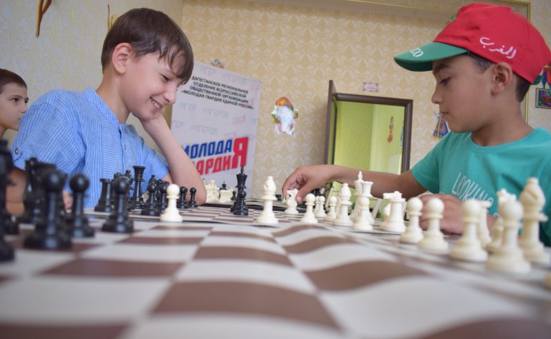 ДАГЕСТАН. Дагестанские молодогвардейцы организовали блиц – турнир в Международный день шахмат