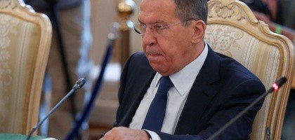 Глава МИД РФ назвал условие возобновления авиасообщения с Грузией