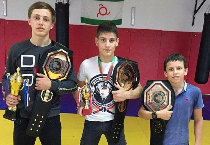 ИНГУШЕТИЯ. Юные ингушские бойцы завоевали 8 медалей на турнире по ММА в Дагестане
