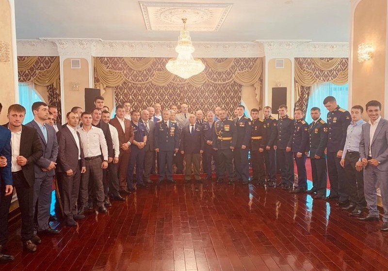 ИНГУШЕТИЯ. В Ингушетии в торжественной обстановке чествовали выпускников военных вузов