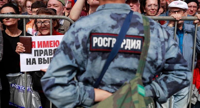 КРАСНОДАР. Жителя Сочи задержали перед началом оппозиционного митинга в Москве