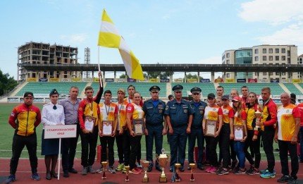 СТАВРОПОЛЬЕ. Команда Ставропольского края победитель Межрегиональных соревнований по пожарно-спасательному спорту