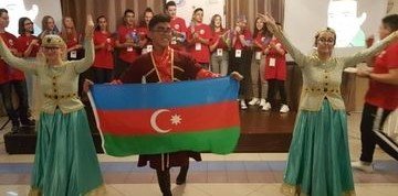 АЗЕРБАЙДЖАН. Азербайджанские школьники представили страну в рамках проекта "Здравствуй, Россия!" в Санкт-Петербурге