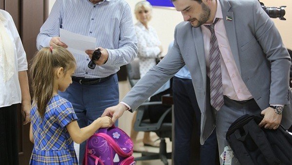 ЧЕЧНЯ. Более 500 детей республики получили школьные принадлежности в рамках акции «Собери ребенка в школу»