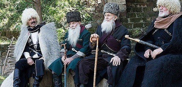 ЧЕЧНЯ.  Отношение к старшим на Кавказе