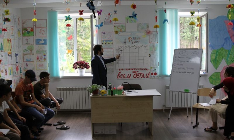 ЧЕЧНЯ. В детских оздоровительных лагерях республики проходят обучающие тренинги по предпринимательству