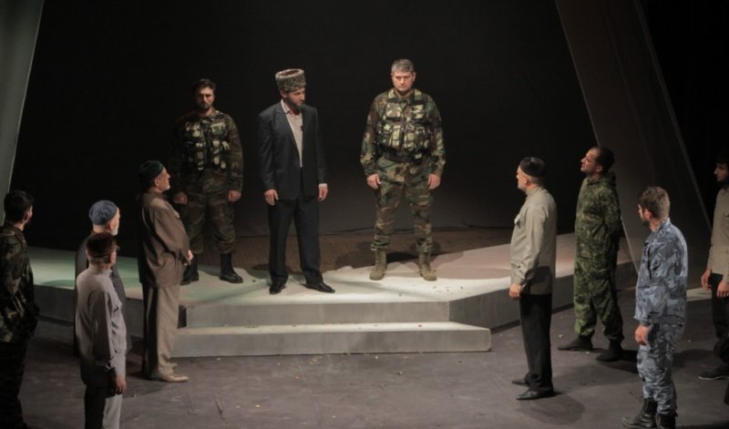 ЧЕЧНЯ. В Грозном состоялась премьера театральной постановки, посвящённой А.А. Кадырову