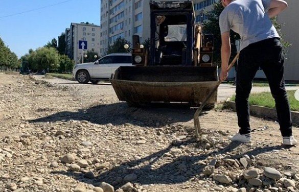 ЧЕЧНЯ. В трех районах Грозного идет реконструкция водопроводной сети