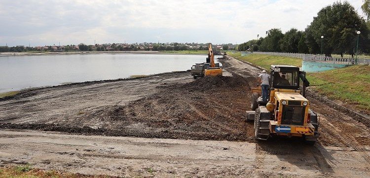 ИНГУШЕТИЯ. Из пруда в Назрани извлекут 130 тыс. кубов донных отложений