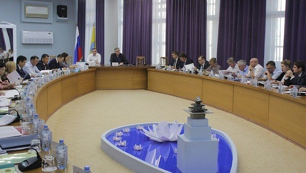 КАЛМЫКИЯ. Обсудили Стратегию развития региона