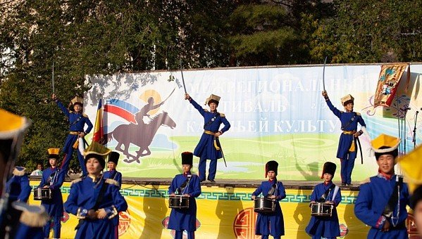 КАЛМЫКИЯ. В Элисте состоялся межрегиональный фестиваль казачьей культуры