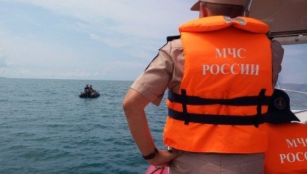 КРЫМ. В Крыму сотрудниками МЧС спасены 11 человек на воде
