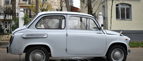 В РФ предложили запретить ездить на старых машинах