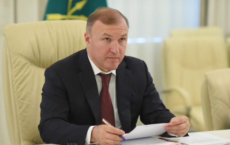 АДЫГЕЯ. Вице-премьер Максим Акимов обсудил с регионами реализацию нацпроекта «Безопасные и качественные автодороги»