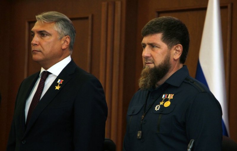 ЧЕЧНЯ. Р. Кадыров и А. Матовников приняли участие в торжественном собрании в честь Дня Республики
