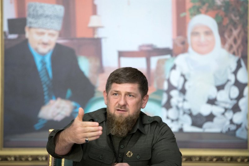 ЧЕЧНЯ. Р. Кадыров призвал уделять больше внимания вопросам укрепления семьи