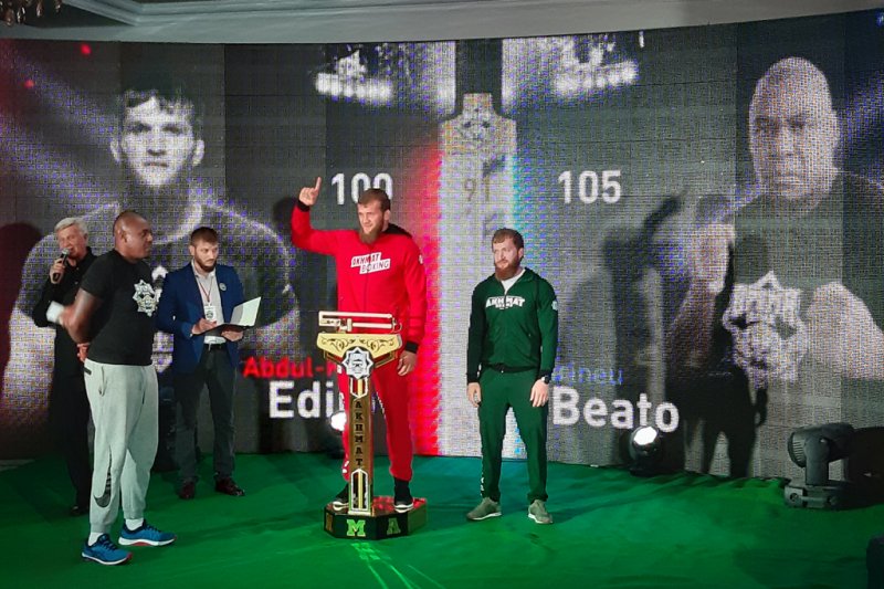 ЧЕЧНЯ. В Грозном состоялась церемония взвешивания участников турнира по боксу «Время легенд. Рассвет»