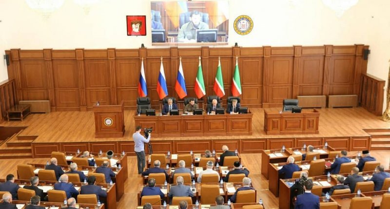 ЧЕЧНЯ. В Парламенте Чечни поддержали предложение о переименовании Сунженского района