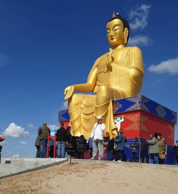 КАЛМЫКИЯ. В Лагани открыли самую большую в Европе статую Будды Майтреи