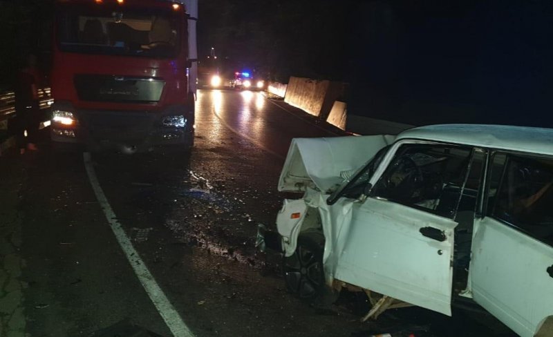 КРАСНОДАР. В Сочи 16-летний водитель устроил ДТП с грузовиком. Пострадали трое