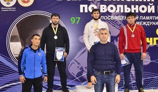 ЧЕЧНЯ. Чеченские борцы завоевали две награды на Всероссийском турнире памяти С. Личгоряева