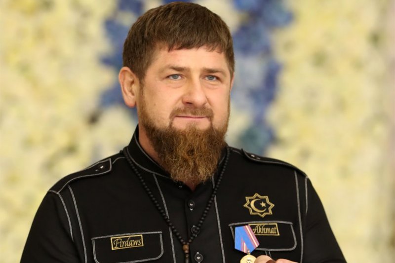 ЧЕЧНЯ. Р. Кадыров поздравил сотрудников ОМОН с профессиональным праздником