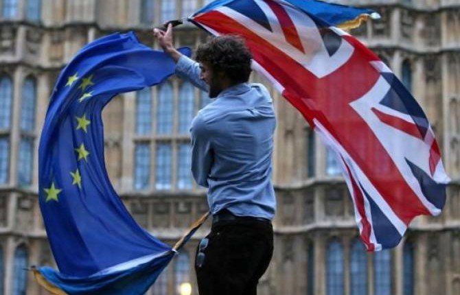 Европарламент назвал условие для начала голосования по договору о Brexit