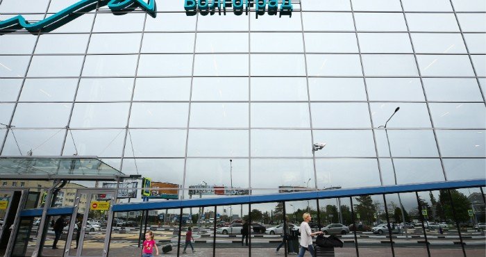 Самолет экстренно сел в Волгограде из-за смерти ребенка на борту