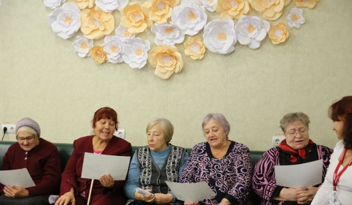 ВОЛГОГРАД. День пожилого человека волгоградцы отметили песнями и танцами