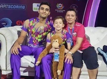 АЗЕРБАЙДЖАН. Азербайджанские акробаты выиграли полный комплект наград на ЧЕ в Холоне