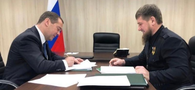 ЧЕЧНЯ. Кадыров рассказал Медведеву о препятствиях, создаваемых блок-постами на Северном Кавказе