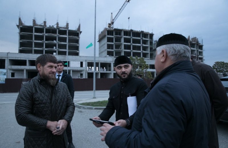 ЧЕЧНЯ. Рамзан Кадыров ознакомился с работой по благоустройству города Курчалой