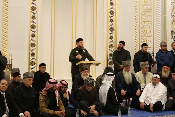 ЧЕЧНЯ.  В Чеченской Республике масштабно отметили день рождения Пророка Мухаммада (мир Ему и благословение Аллаха)