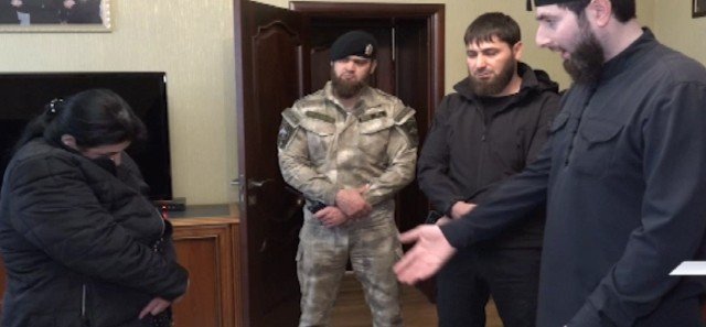 ЧЕЧНЯ. В Чечне задержали колдунью, "помощью" которой пользовались чиновники