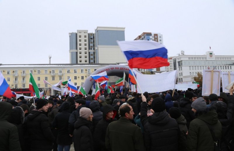 ЧЕЧНЯ. В городе Грозном отметили День народного единства!