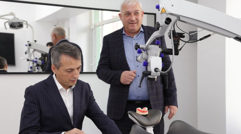 ЧЕЧНЯ. В Грозном открылся единственный в России стоматологический кабинет с японским оборудованием