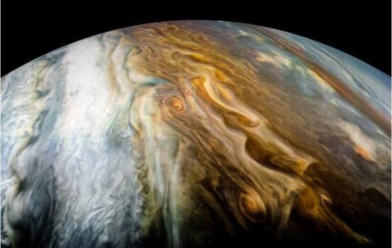 Гравитационное влияние Юпитера могло создать условия для появления жизни на Земле