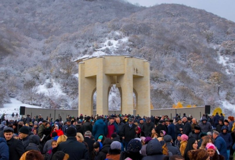 КЧР. В Карачаевске почтили память жертв депортации карачаевского народа