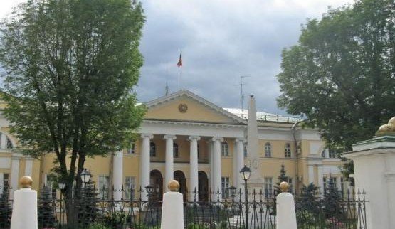 Посольство РА в РФ: Закрашивание памятной доски Нжде в Армавире - акт вандализма