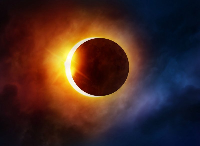 Ученые рассказали, чем опасно наступающее затмение Солнца