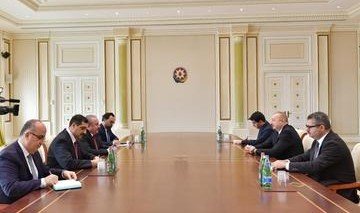 АЗЕРБАЙДЖАН. Ильхам Алиев провел переговоры с Мустафой Шентопом