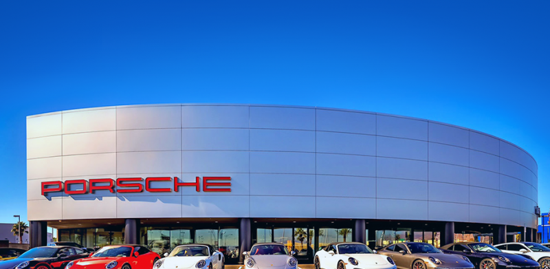 ЧЕЧНЯ. Чеченец отсудил у автоконцерна Porsche около 12 млн рублей
