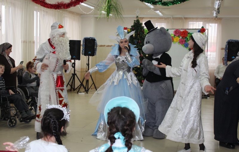 ЧЕЧНЯ. В Грозном организовали "новогоднее чудо" для детей с ОВЗ