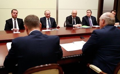 На переговорах Путина и Лукашенко погас свет