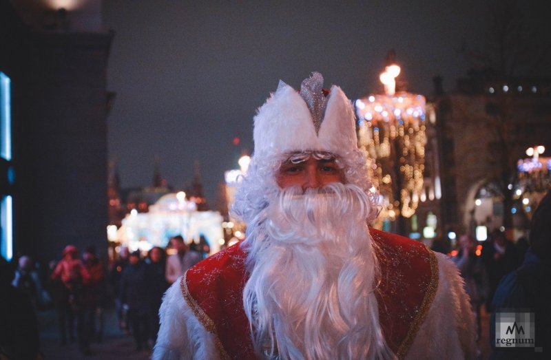 Парад Дедов Морозов в Москве