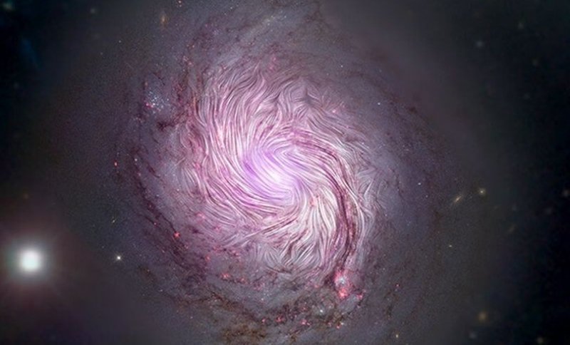 Ученые объяснили, почему галактики закручиваются по спирали